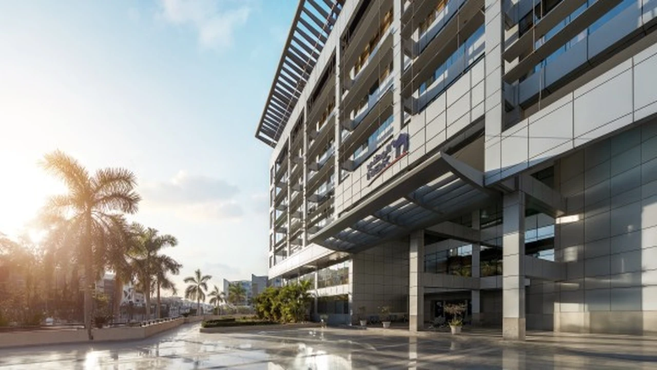 البنك الوطني المصري يتصدر قائمة أفضل المؤسسات في الباقات والخدمات المصرفية المميزة